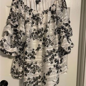 Cream, black  and gold shimmer holiday plus top